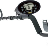 BOUNTY HUNTER "DISCOVERY 2200" - METAL DETECTOR